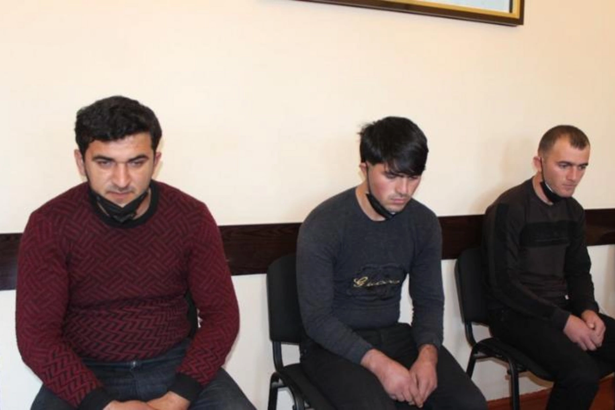 Ağdaşda qəbiristanlıqda oğurluq edənlər saxlanıldı — FOTOLAR