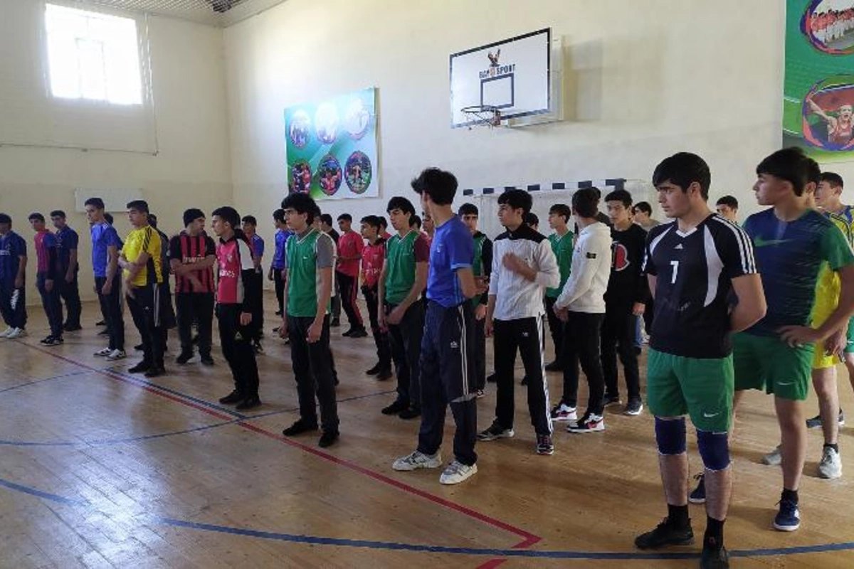 Salyanda voleybol üzrə rayon birinciliyi keçirildi — FOTOLAR