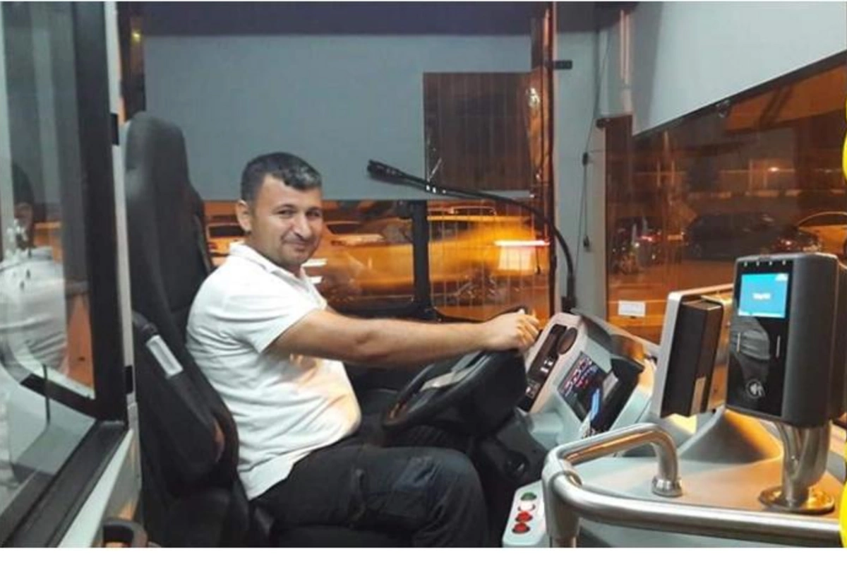 Nazir avtobus sürən direktoru işdən çıxardı