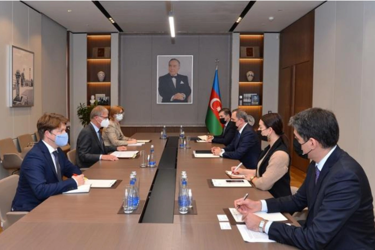 Azərbaycan XİN başçısı Almaniya səfiri ilə görüşdü — FOTOLAR