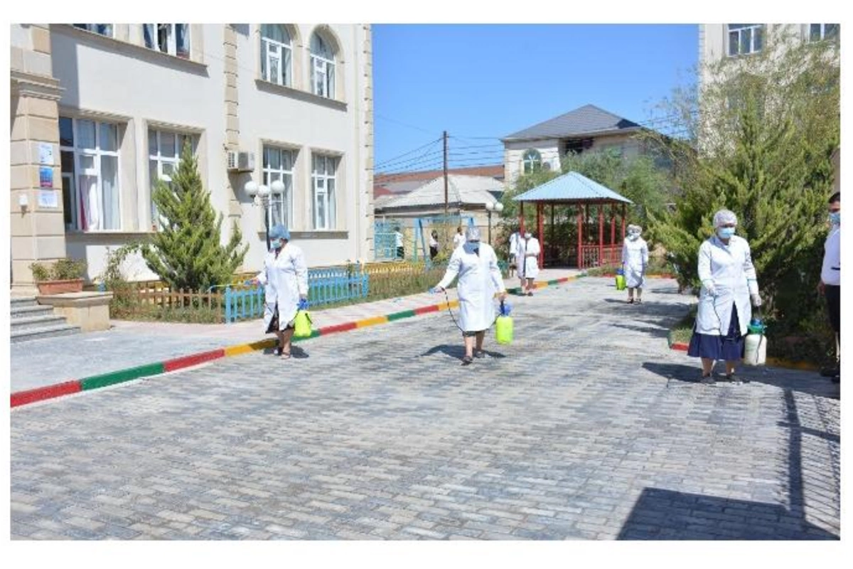 Abşeronda bağçaların açılması ilə əlaqədar hazırlıq işləri görülür — FOTOLAR
