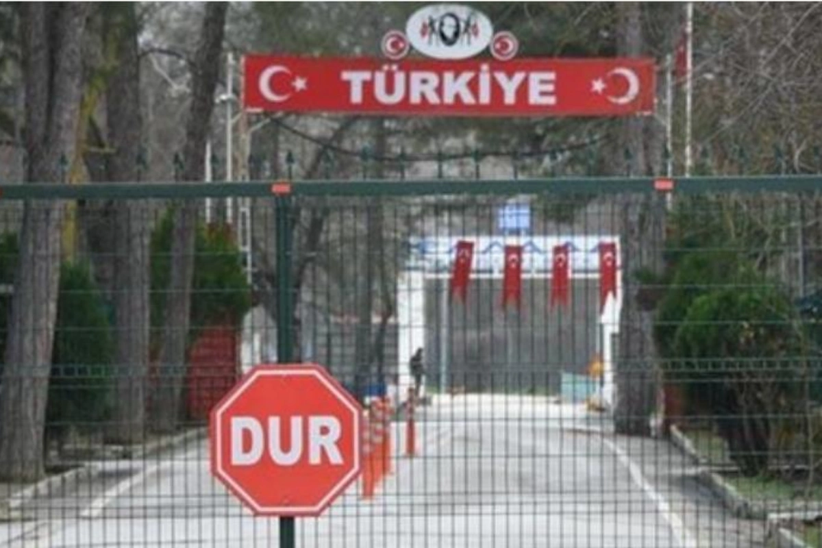 Ermənistan qapı və “nəfəslik” üçün yalvarır