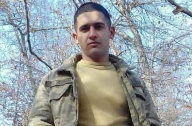 Daha bir hərbçimizin şəhid xəbəri gəldi — FOTO Daha bir hərbçimizin şəhid xəbəri gəldi — FOTO