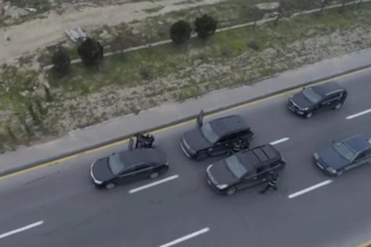 Polis Range Roveri saxladı, 48 kq narkotik götürüldü — ŞOK ƏMƏLİYYAT (VİDEO)