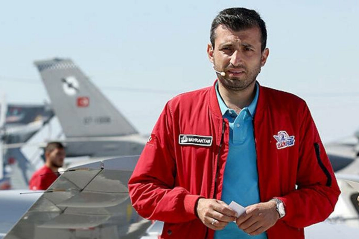Selçuk Bayraktar Azərbaycan xalqını təbrik etdi