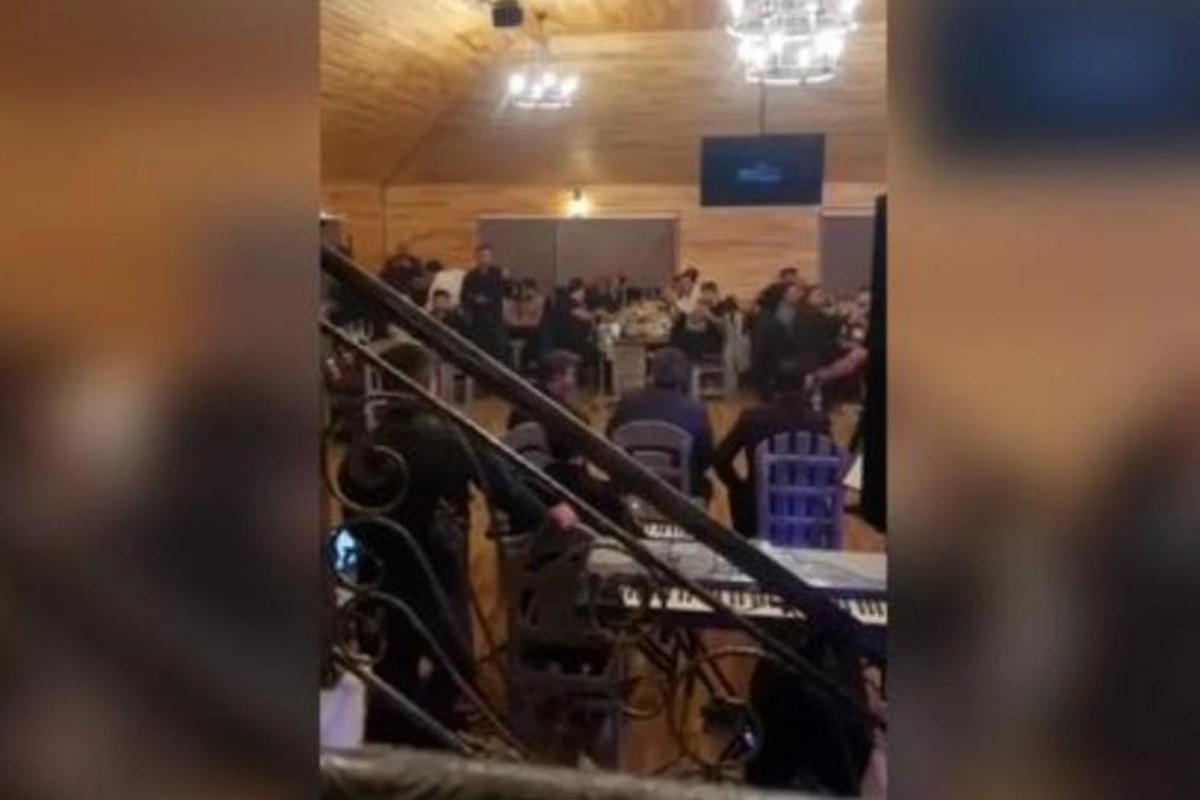 Karantini pozan məşhur meyxanaçılar cərimələndi — VİDEO
