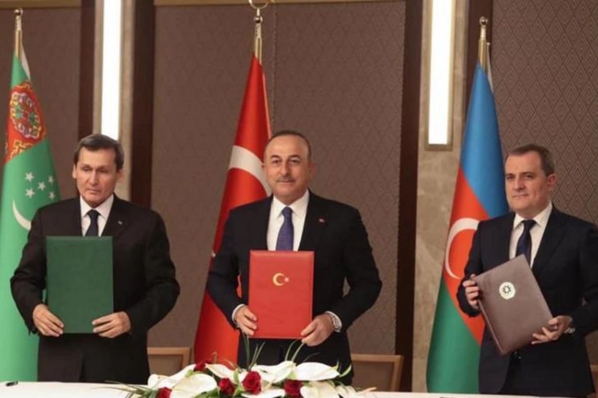 Türkiyə, Azərbaycan və Türkmənistan XİN başçılarının görüşü ilə bağlı birgə BƏYANAT