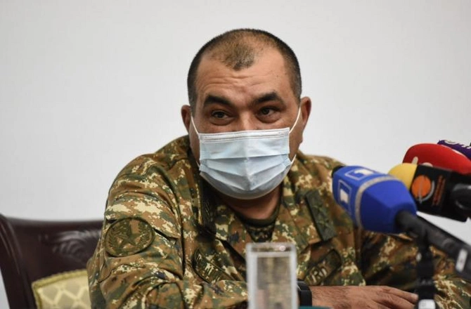 Paşinyanı ələ salan general İŞDƏN ÇIXARILDI — FOTO Paşinyanı ələ salan general İŞDƏN ÇIXARILDI — FOTO