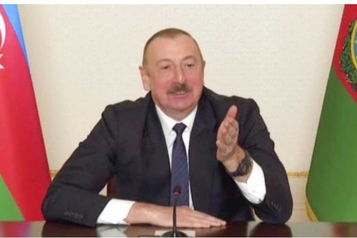 Prezidentin mətbuat konfransında maraqlı an: “Hikmət bəy hər dəfə deyir ki, sonuncu sualdır” (VİDEO)