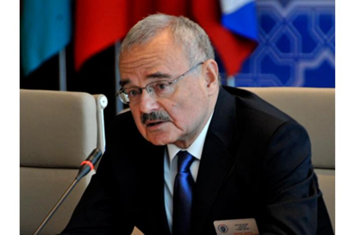 Artur Rasi-zadənin səhhətində problem yarandı: Xaricə apardılar