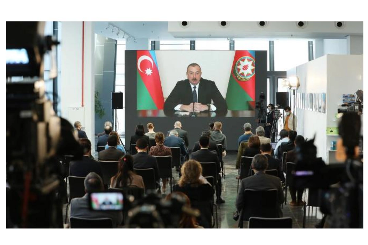 Prezidentdən bitməyən suallara zarafatla cavab: “Əgər sual varsa, mən hazıram” — VİDEO