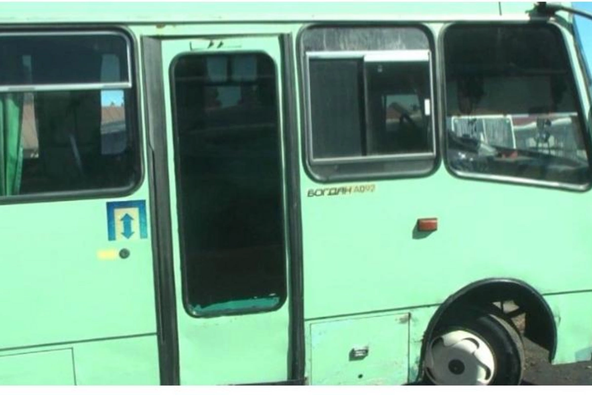 Avtobusla avtoşluq edən sürücü saxlanıldı