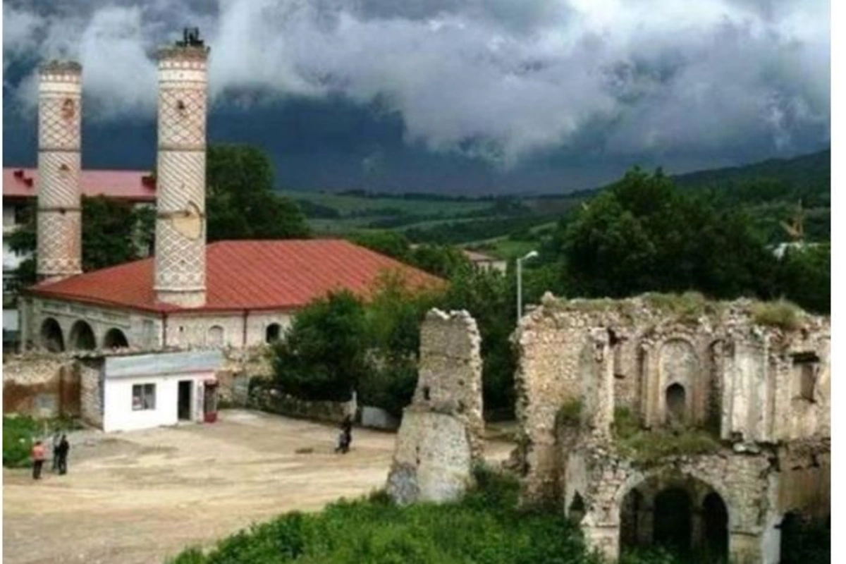 S.Bussua: “Azərbaycan “Qafqazın əjdahası”na çevrilib”
