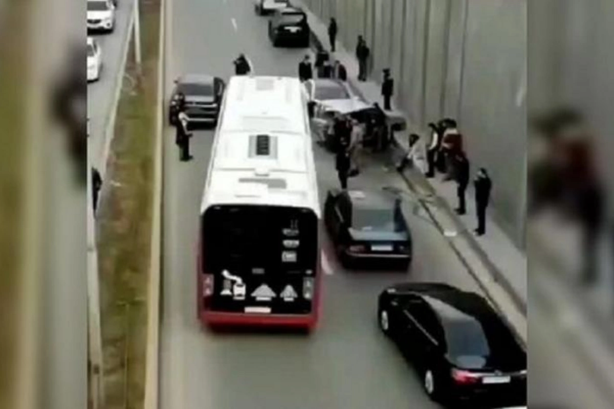Bakıda zəncirvari qəza — VİDEO