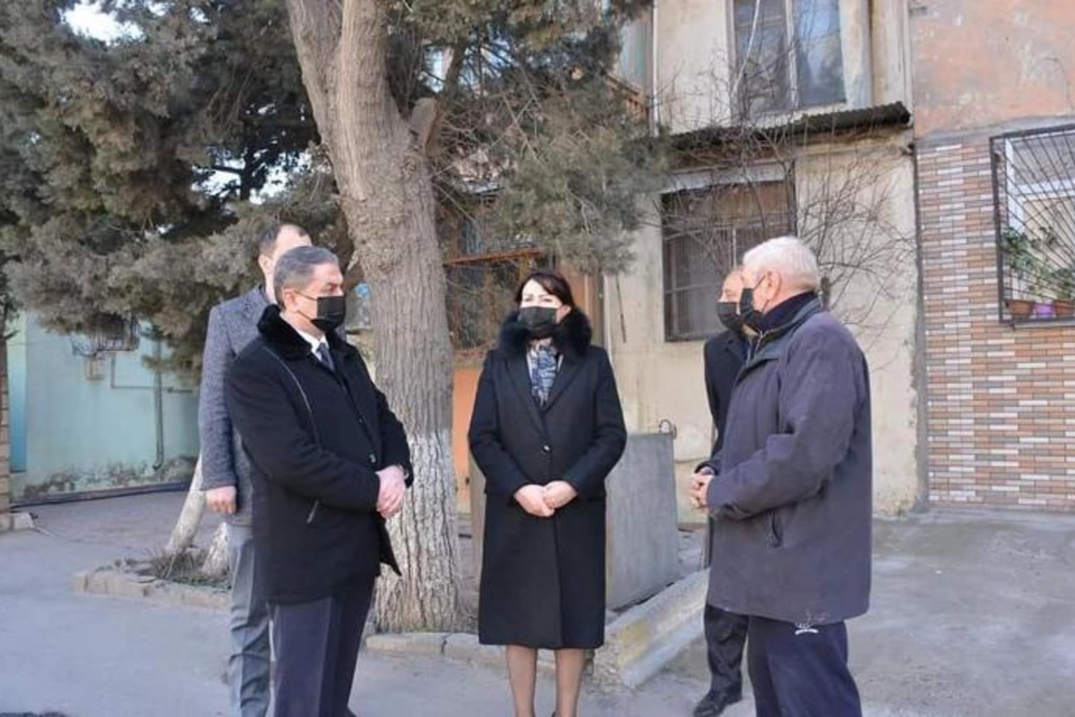 Xırdalanda növbəti küçə asfalt olundu — Başçı əraziyə gəldi