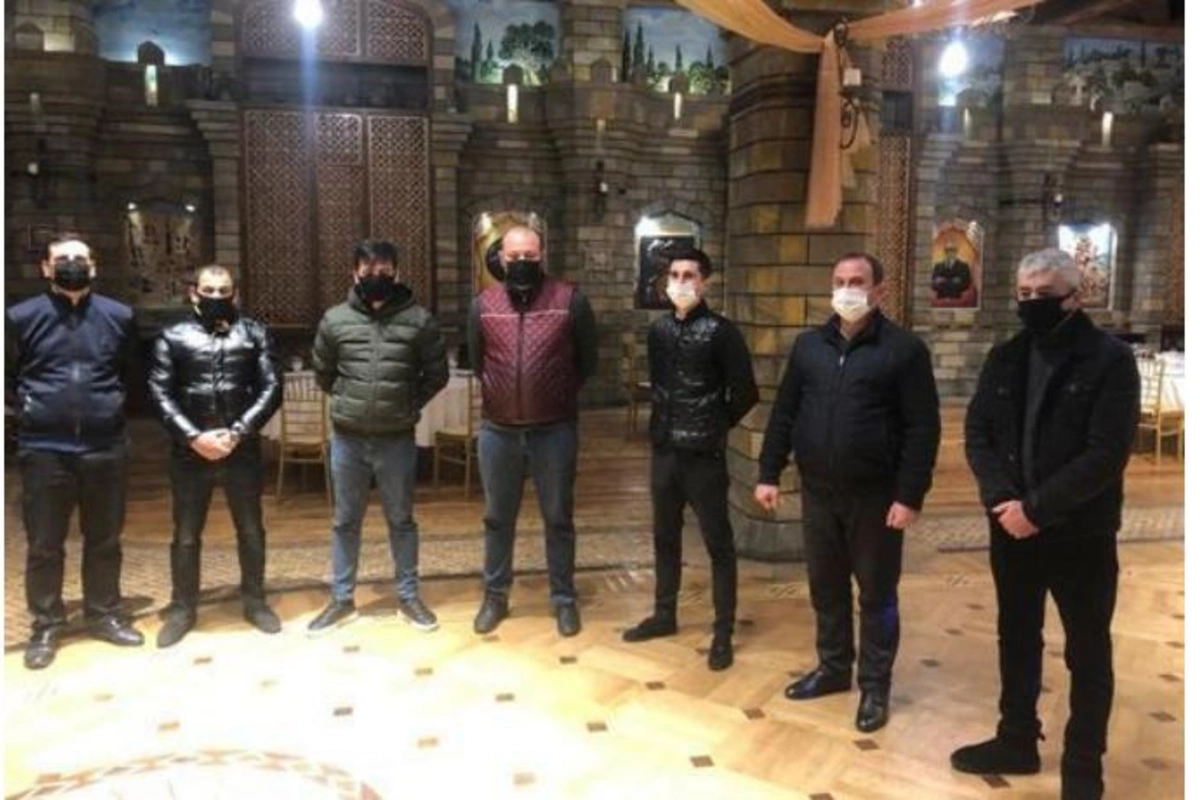 Karantin rejiminin bitməsini bayram edənlər cərimələndi — FOTO