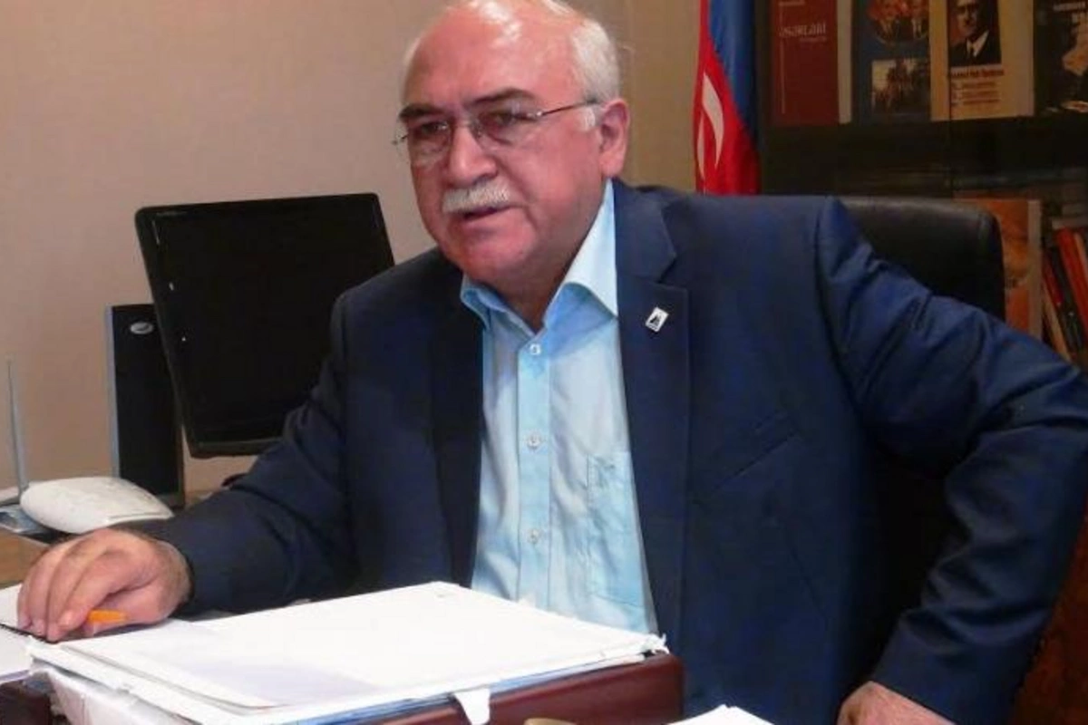 İsa Qəmbər: “Ən böyük ziyan erməni xalqına dəyəcək”