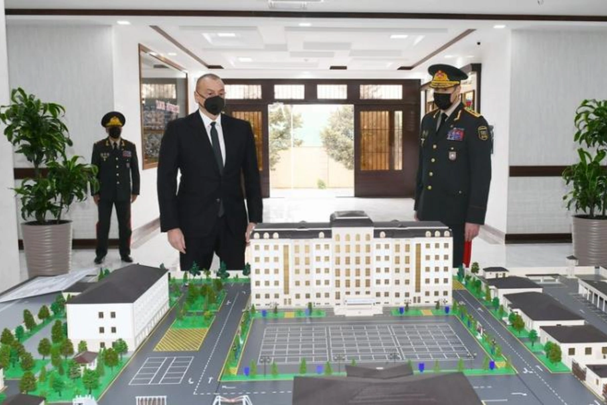 İlham Əliyev Daxili Qoşunların yeni hərbi hissəsinin açılışında iştirak etdi — YENİLƏNİB