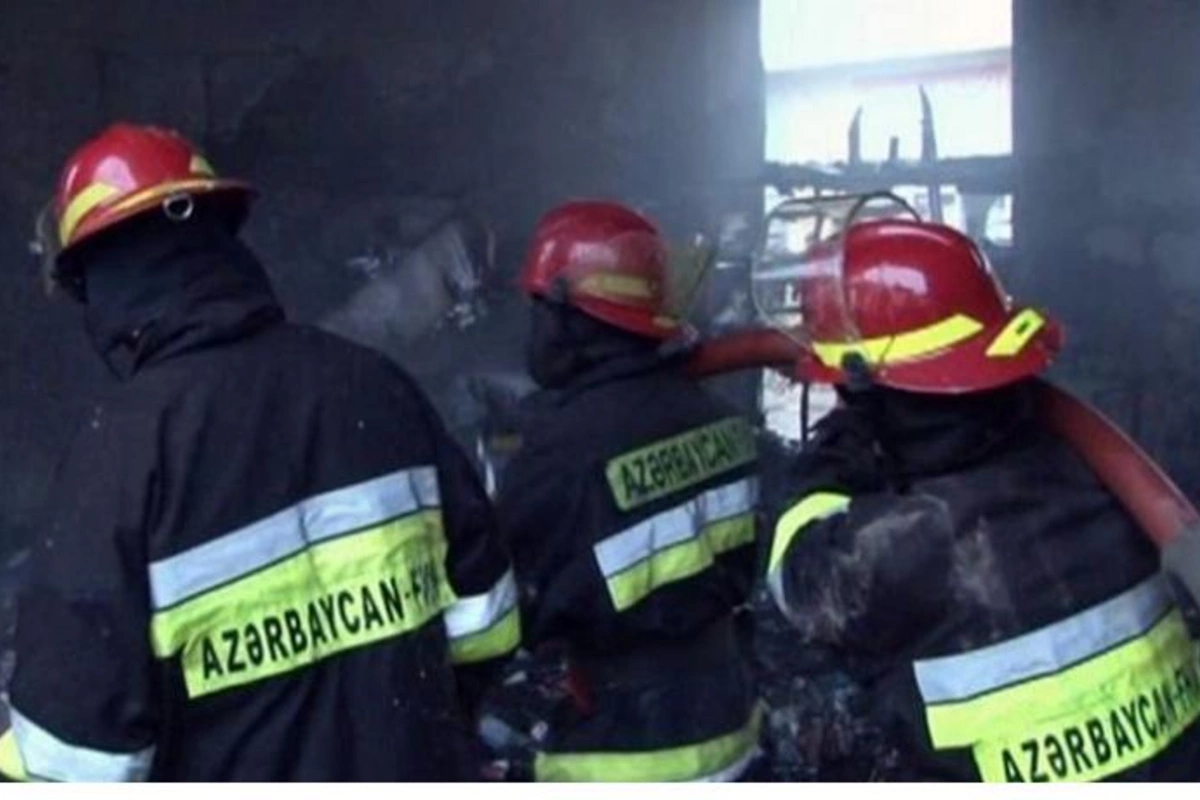 Şəkidə 6 otaqlı ev əşyaları ilə birlikdə yanıb