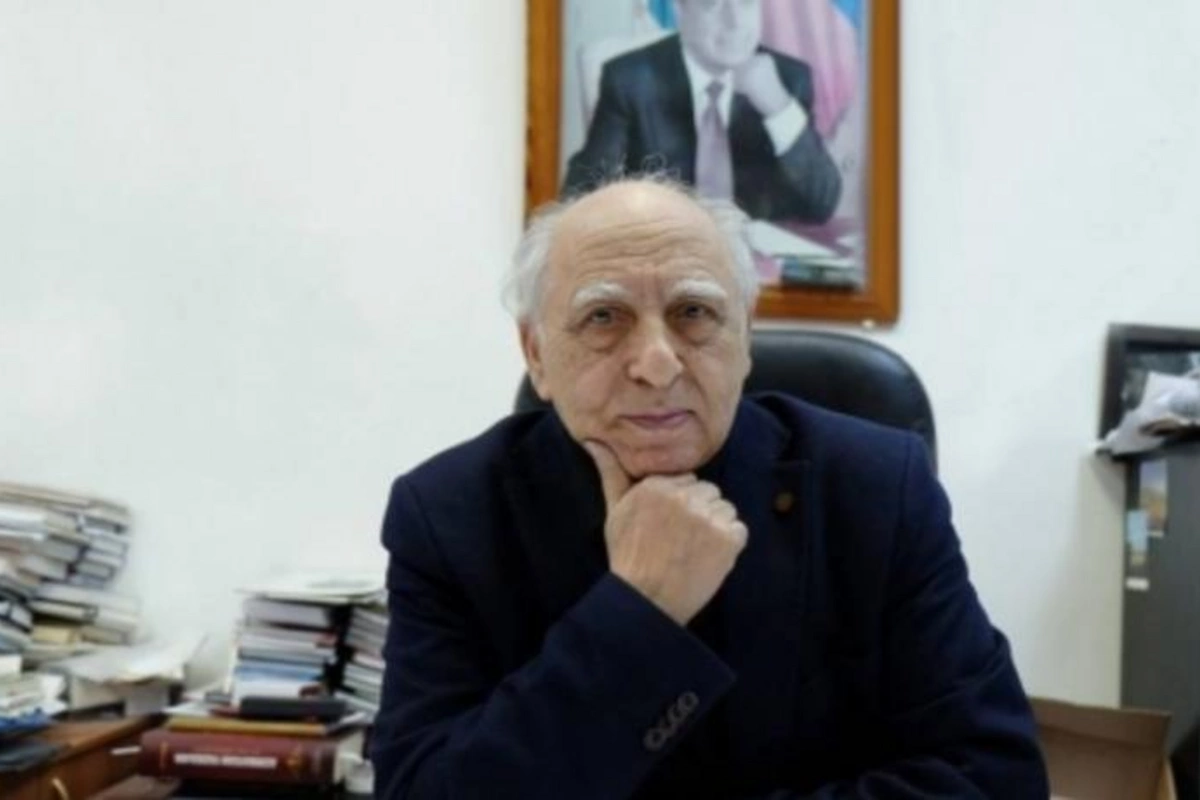 Respublika qəzetinin baş redaktoru koronavirusdan vəfat etdi