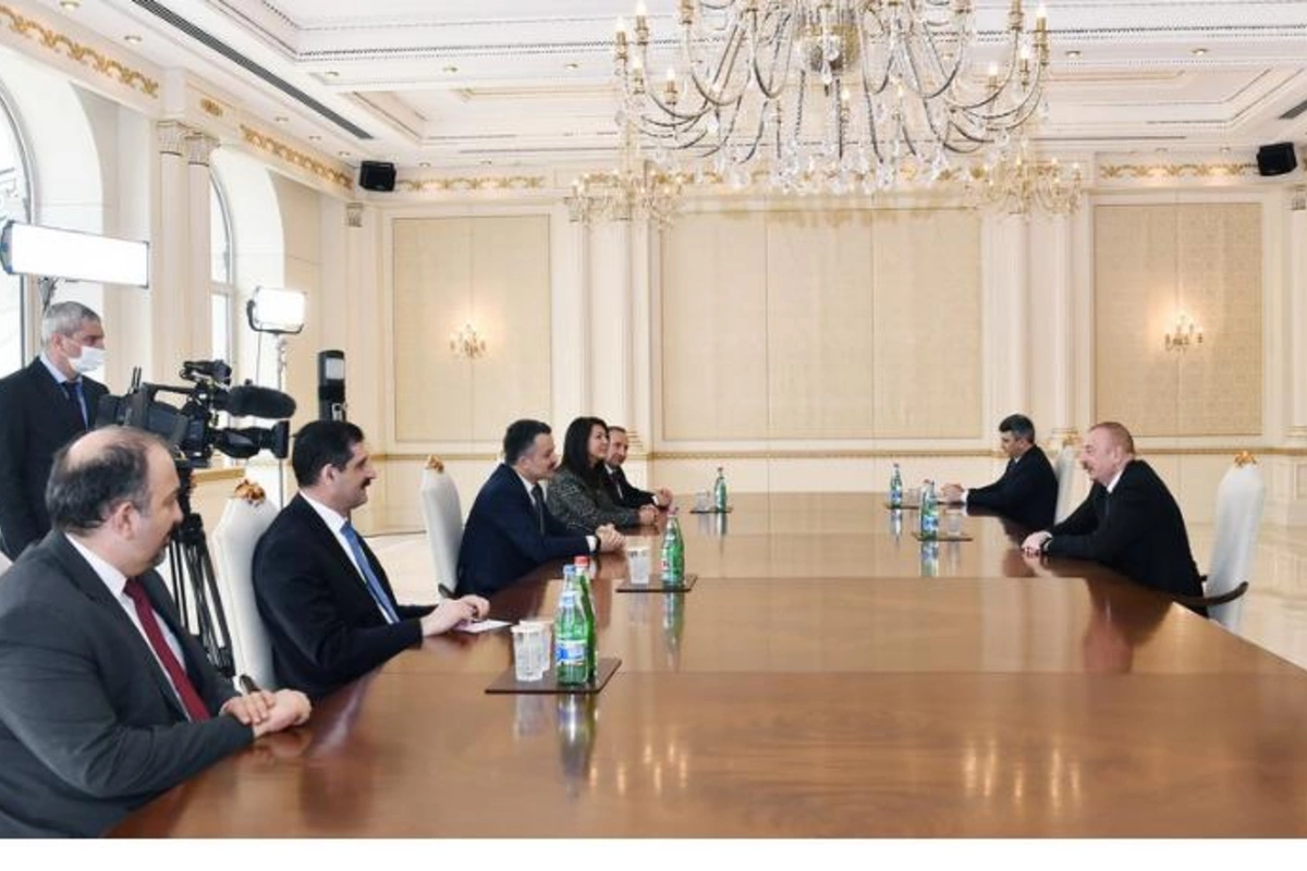 Prezident Türkiyənin kənd təsərrüfatı və meşə nazirini qəbul etdi