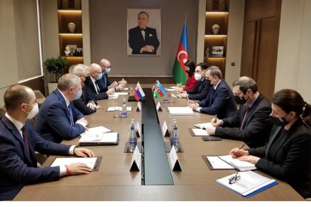 Azərbaycan və Slovakiya XİN başçılarının görüşü keçirildi — YENİLƏNİB