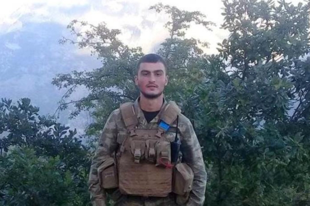 Cəbrayıl Dövlətzadənin ailəsinə mənzil verildi