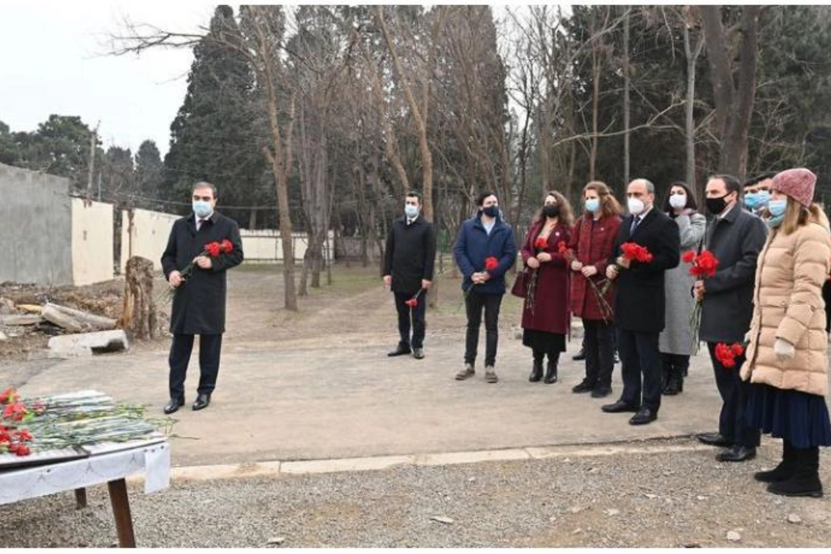 Erməni fəal İlham Əliyevə müraciət etdi: Bizi xilas edin!