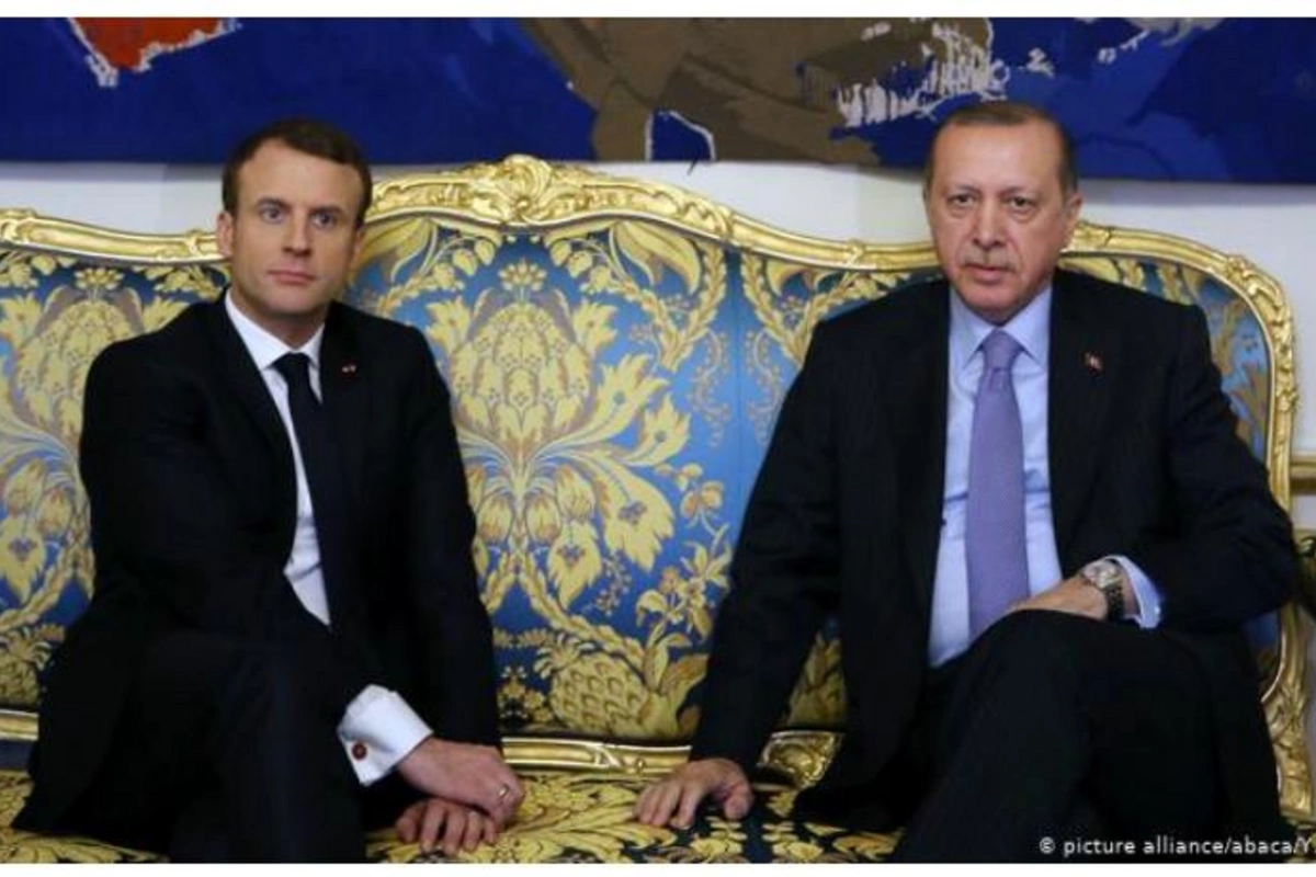Ərdoğan Makron arasında Qarabağı müzakirəsi