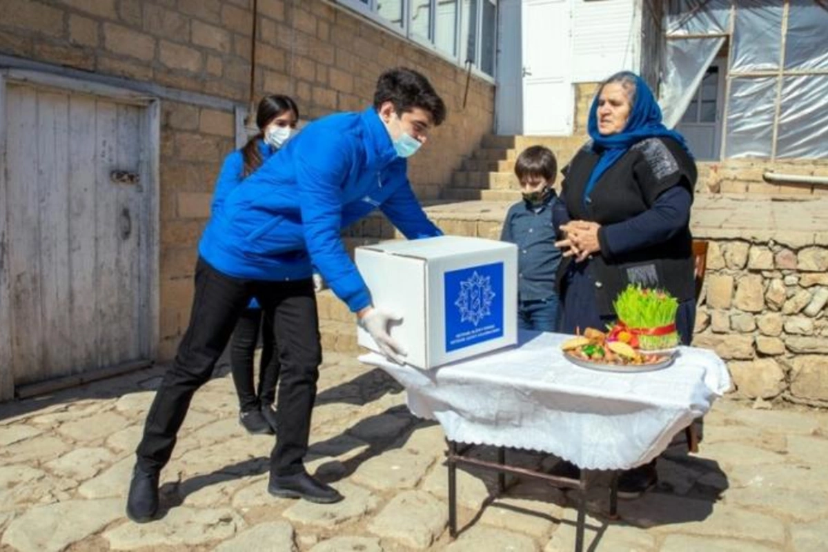 Heydər Əliyev Fondu aztəminatlı ailələrə Novruz bayramı münasibətilə sovqatlar göndərdi — FOTOLAR