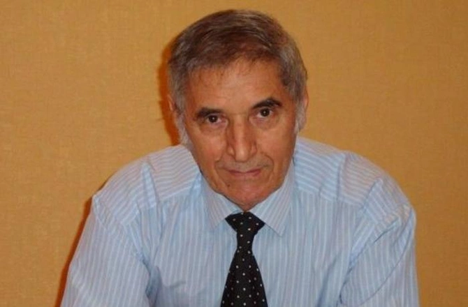 Azərbaycanlı yazıçı koronavirusdan vəfat etdi — FOTO Azərbaycanlı yazıçı koronavirusdan vəfat etdi — FOTO