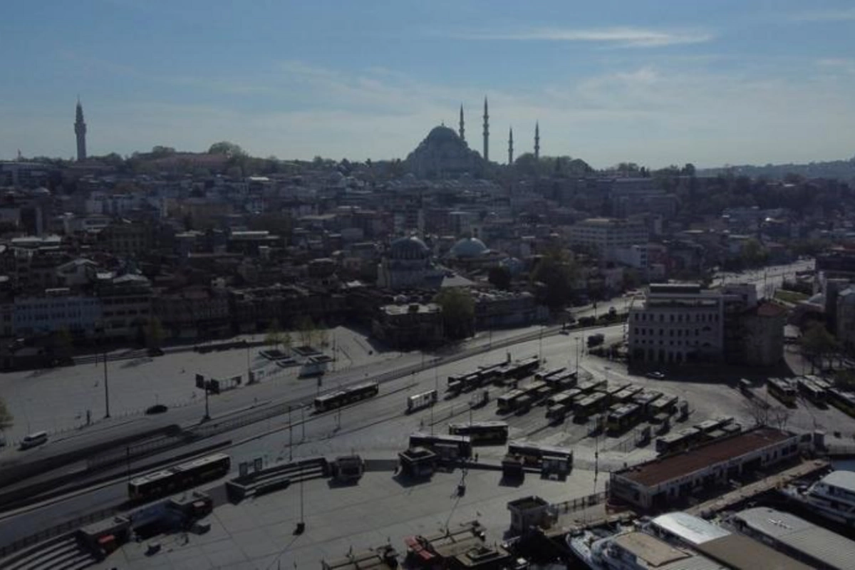 Türkiyədə dünyasını dəyişmiş Nihad Əliyevin ailəsi açıqlama yaydı