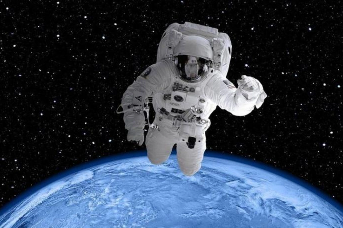 Çin fəzada stansiya tikintisi üçün astronavt göndərəcək