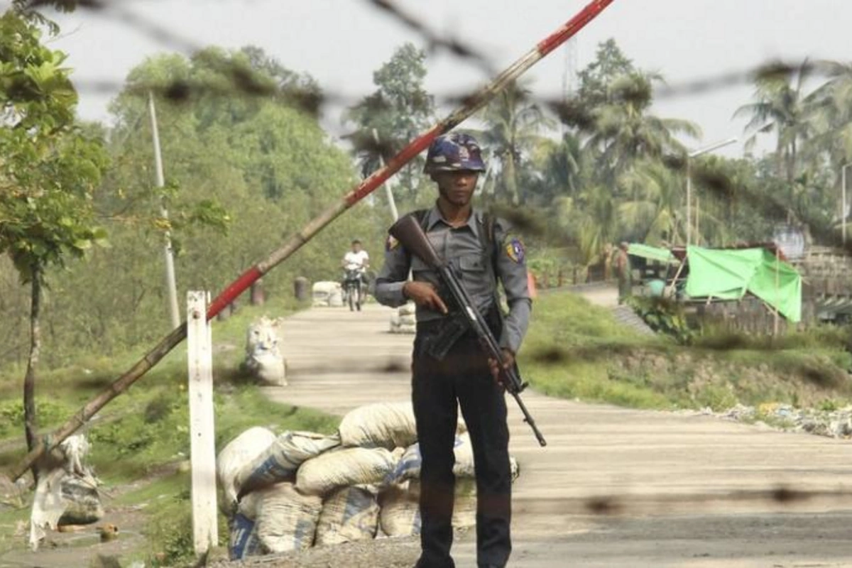 Myanmarda 19 nəfər edama məhkum edildi