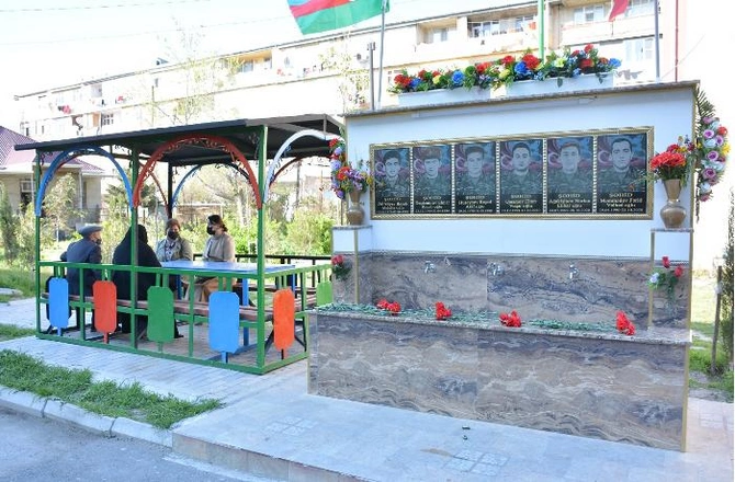 İradə Gülməmmədova şəhidlərin xatirəsinə tikilən bulaq kompleksini ziyarət etdi — FOTOLAR