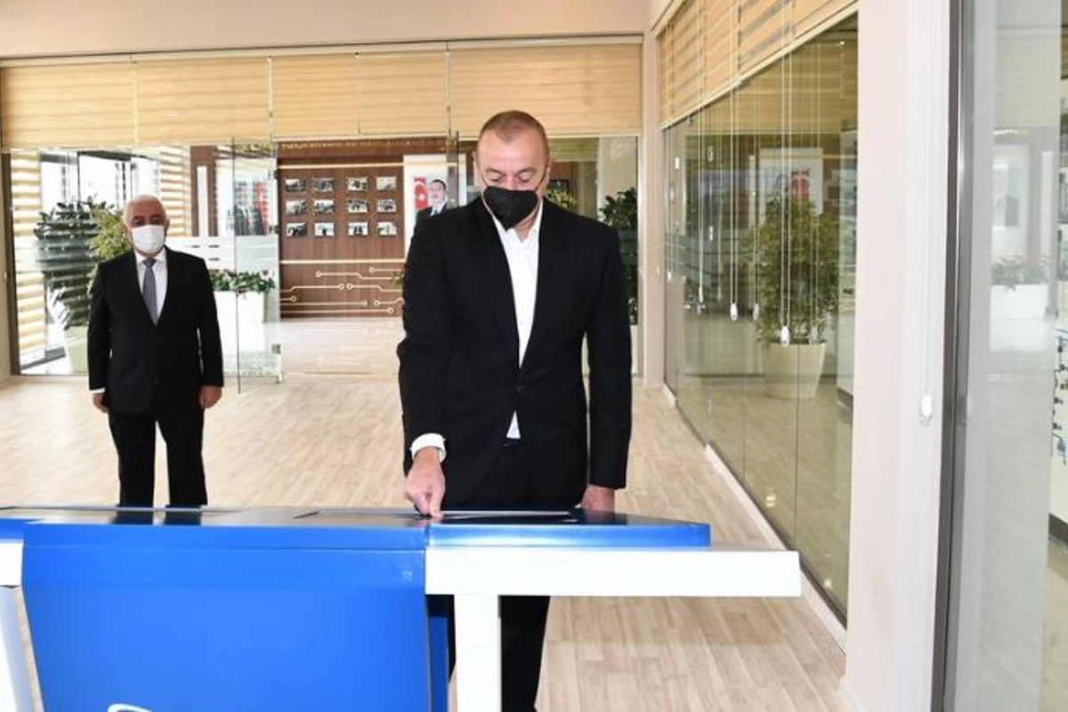 Prezident yenidən qurulan “Hövsan” və “Maştağa” yarımstansiyalarının açılışını etdi — YENİLƏNİB-2