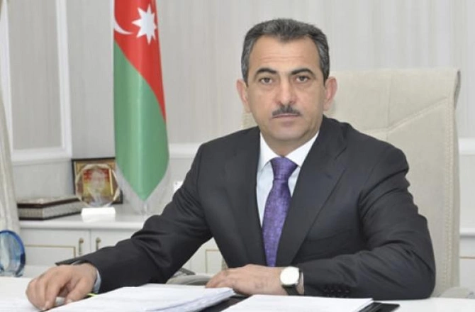 Zaur Mikayılov dəhşətli cinayətin üstünü açdı: O evlərə kim sənəd verib? — VİDEO Zaur Mikayılov dəhşətli cinayətin üstünü açdı: O evlərə kim sənəd verib? — VİDEO