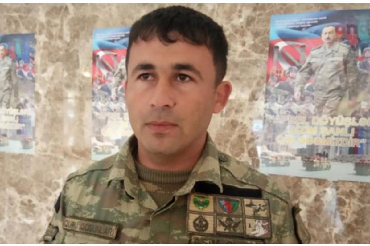 “Bayrağımızı öpərək sinəmə qoyub döyüşə getdim” — Lələtəpəyə bayraq sancan əsgər