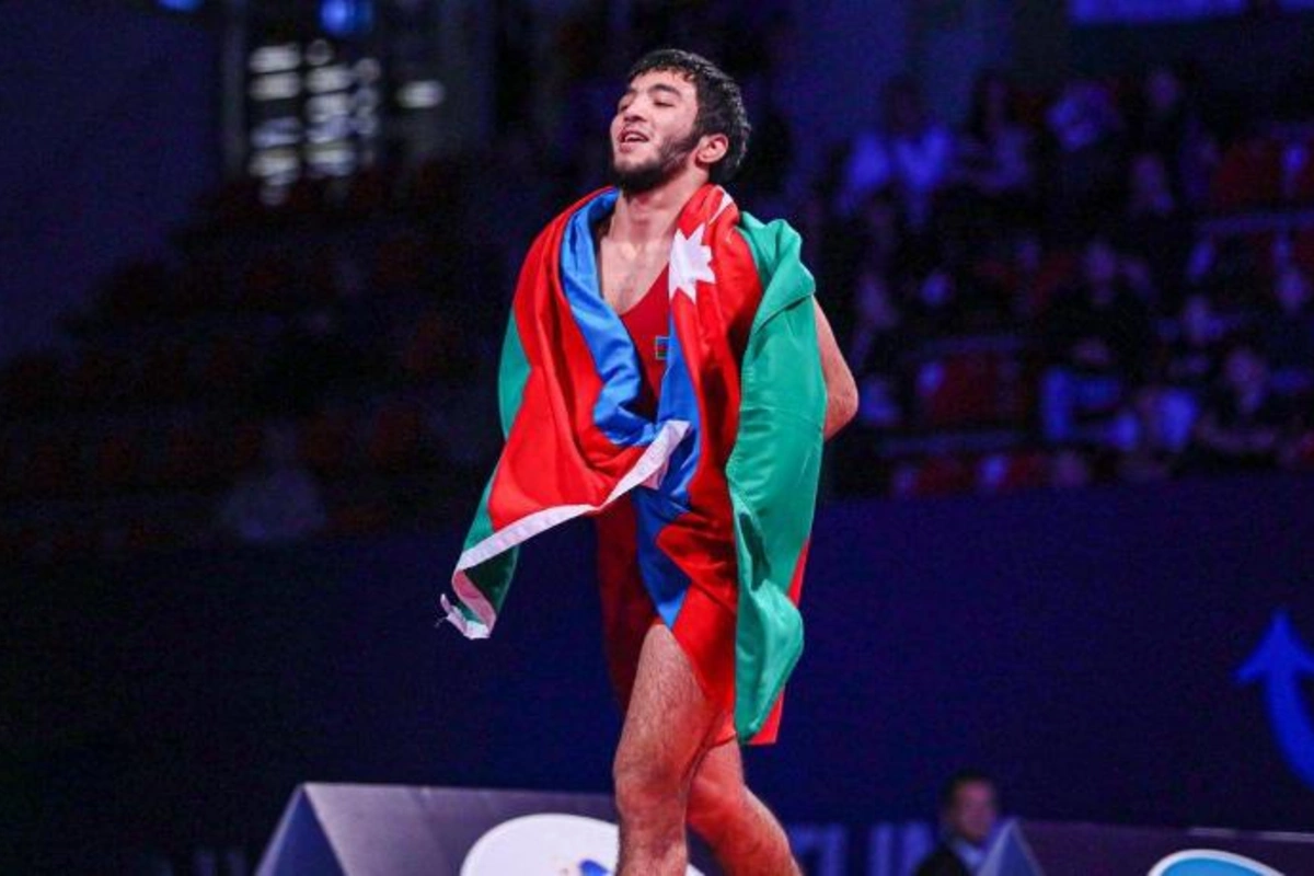 Güləşçimiz Avropa çempionatında gümüş medal qazandı