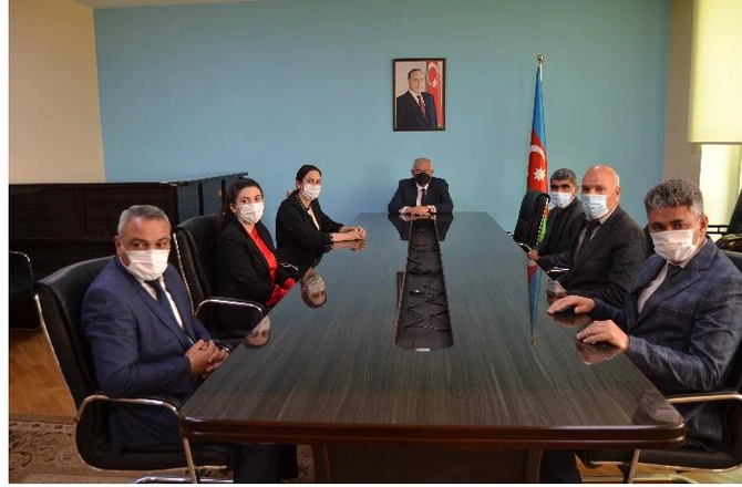 Dəmir Yumruq” adlı sənədli filmin təqdimatı keçirildi — FOTOLAR Dəmir Yumruq” adlı sənədli filmin təqdimatı keçirildi — FOTOLAR