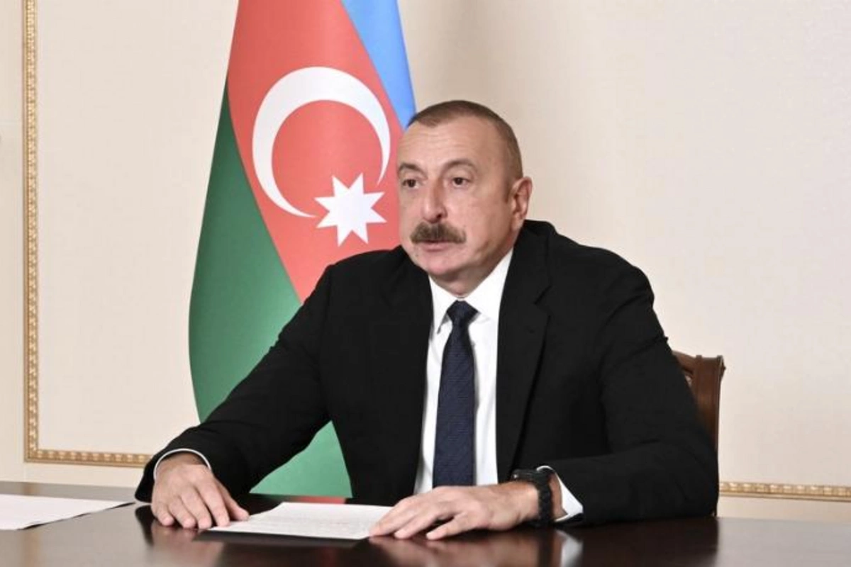 Tarix elmləri namizədi olan Prezident — İlham Əliyev hansı mövzuda elmi iş müdafiə edib?