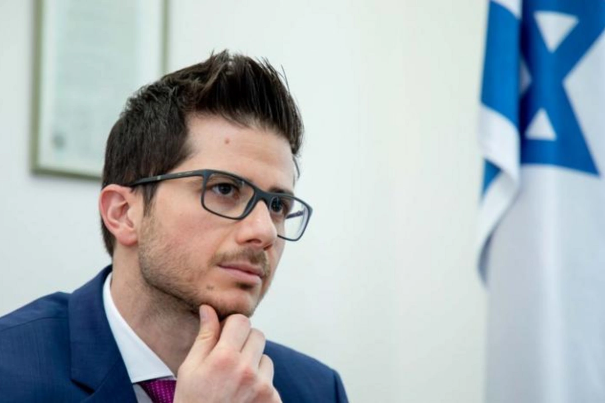 Corc Dik: “Süfrəniz daim düşbərə və kababla dolu olsun”