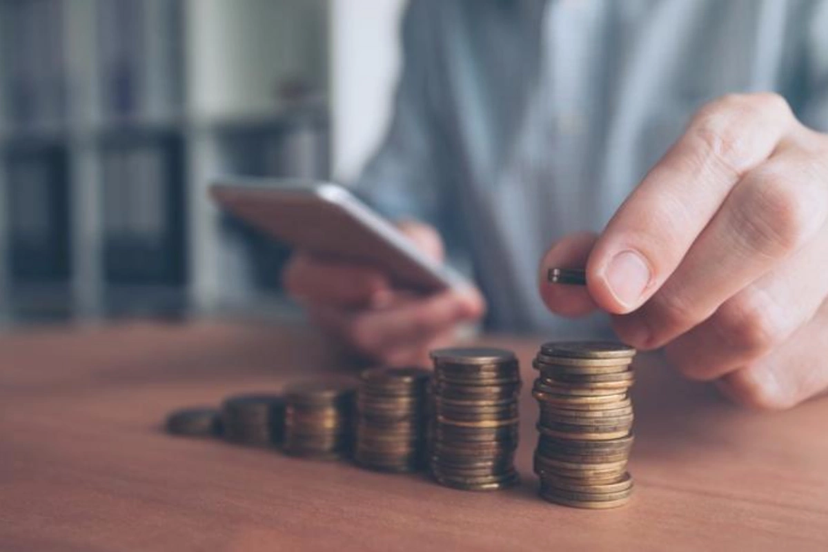 Azərbaycan banklarına qoyulan depozitlər illik müqayisədə 6 % artıb