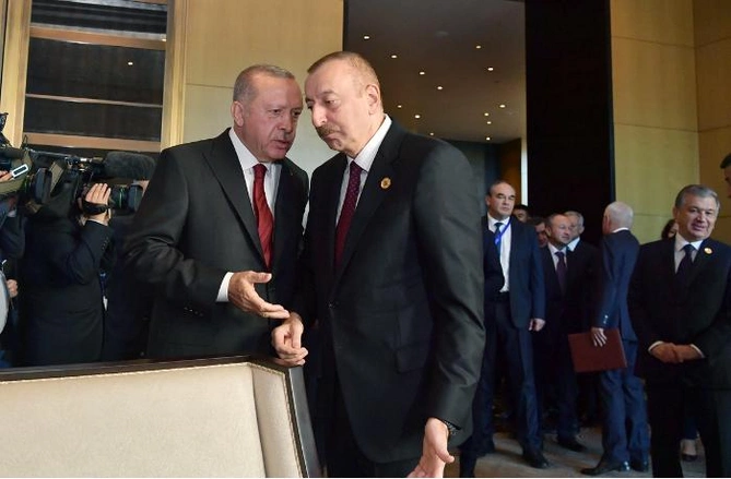 Kremldən türk birliyinə qarşı hücum tapşırığı: Cəmil Həsənli hərəkətə keçdi — FAKTLAR Kremldən türk birliyinə qarşı hücum tapşırığı: Cəmil Həsənli hərəkətə keçdi — FAKTLAR