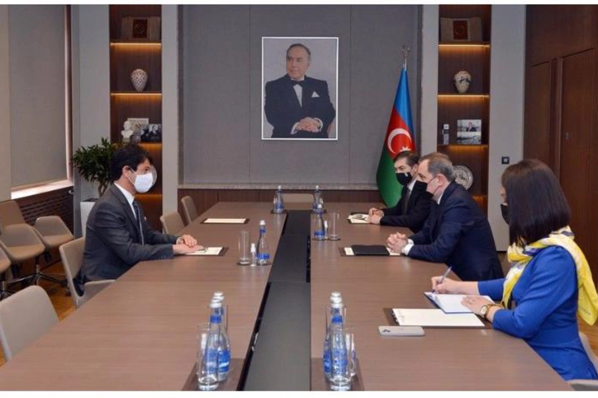 Ceyhun Bayramov İtaliya səfirini qəbul etdi