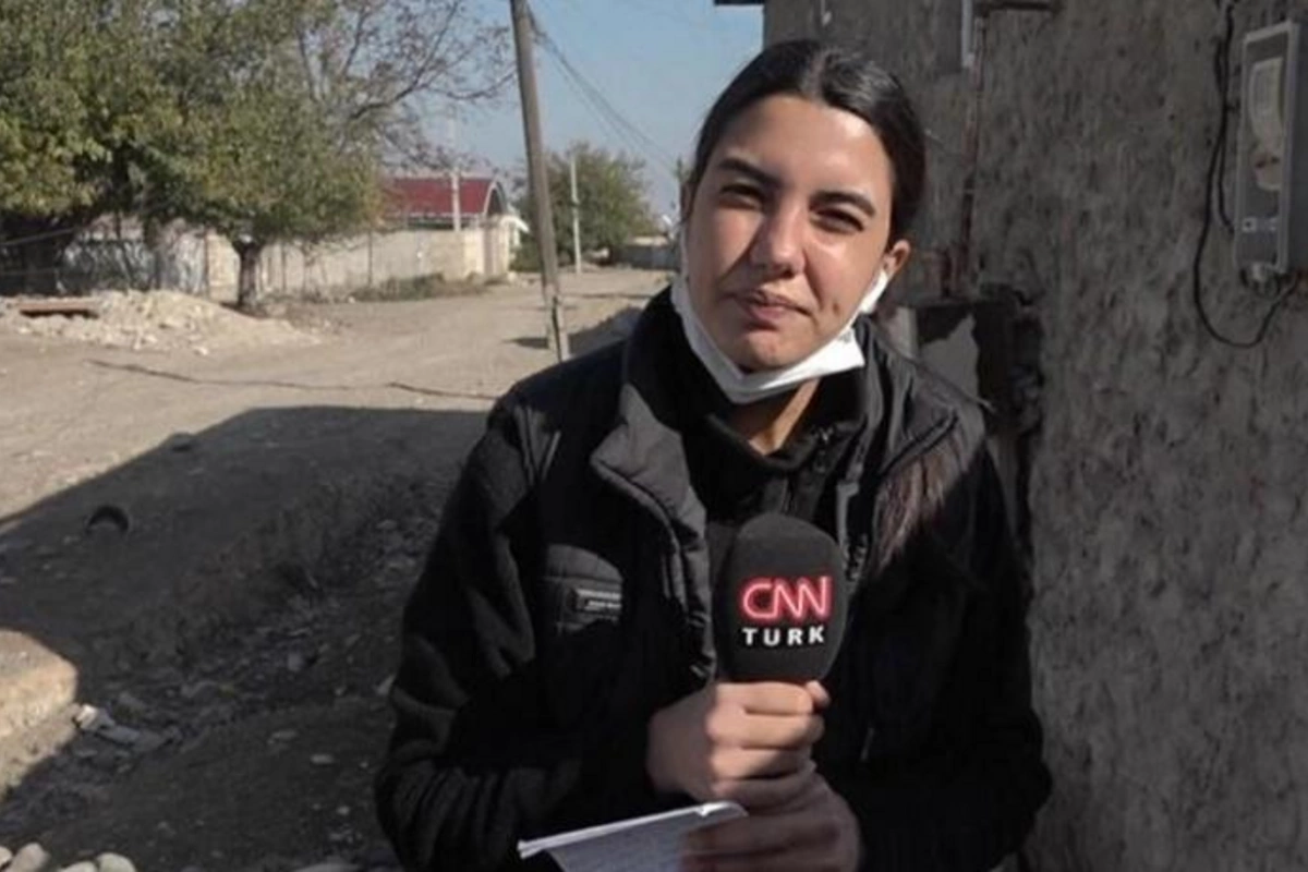 Fulya Öztürk “CNN Türk”dən çıxdı