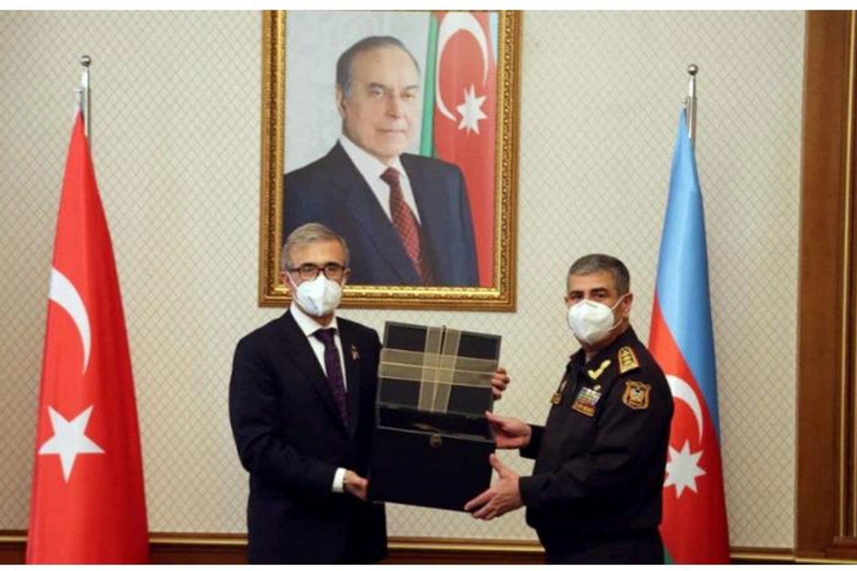 Zakir Həsənov Türkiyənin Müdafiə Sənayesinin sədri ilə görüşdü — FOTO