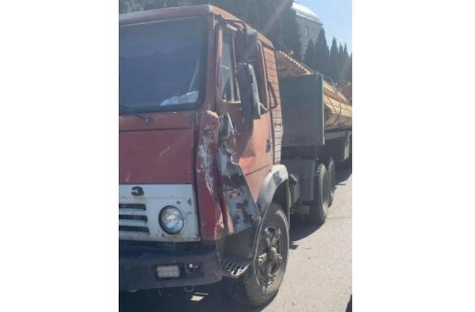 Azərbaycanda partiya sədrinin müavini qəzaya düşdü — FOTO Azərbaycanda partiya sədrinin müavini qəzaya düşdü — FOTO