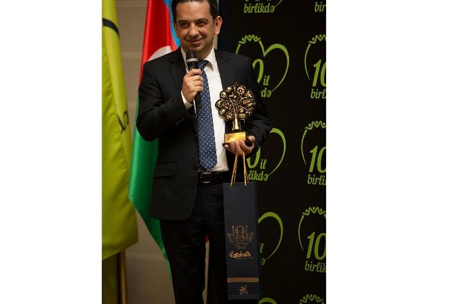 “Bazarstore” — “10 ildir sizinlə birlikdə!”