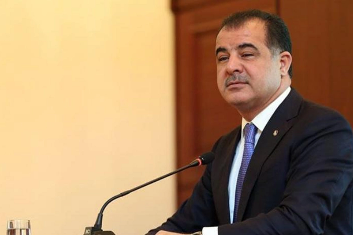 Elmar Vəliyev bu yolla canını qurtarmağa çalışır — Guya anlaqsızdır, heç kimi tanımır…